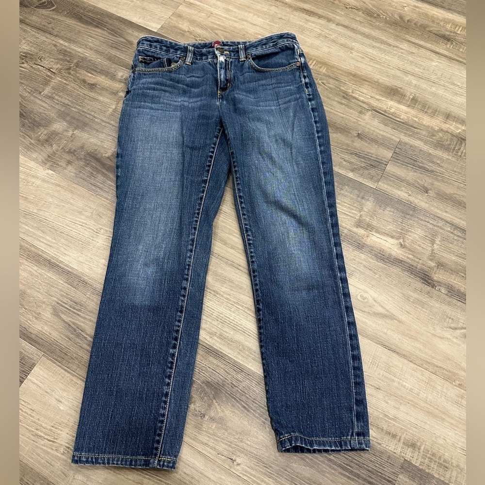 Brooks Brothers Red Fleece Women’s Straight Leg Jeans | Size 2 | Medium Wash